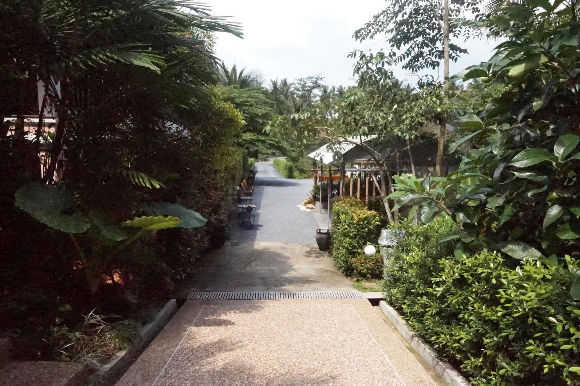 Kiriraya Resort Ao Nang Exteriör bild